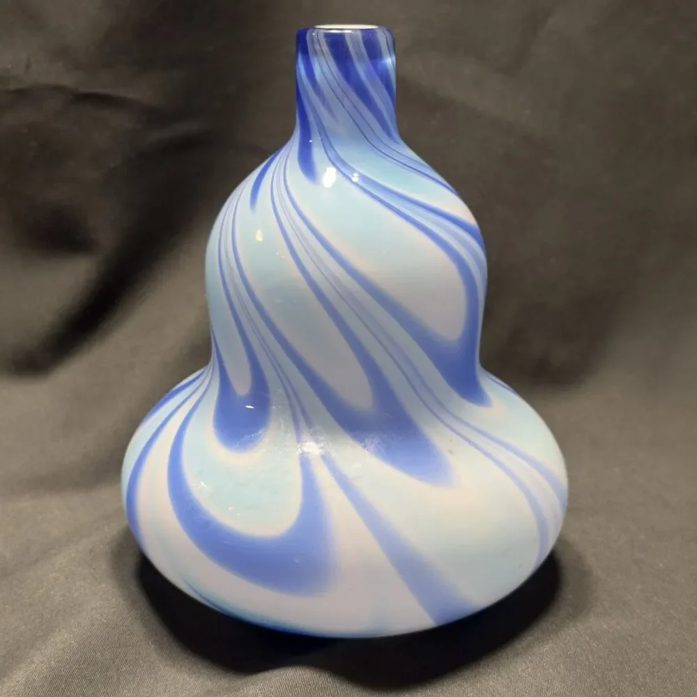 Art Glass Vase Blue White Swirl 8